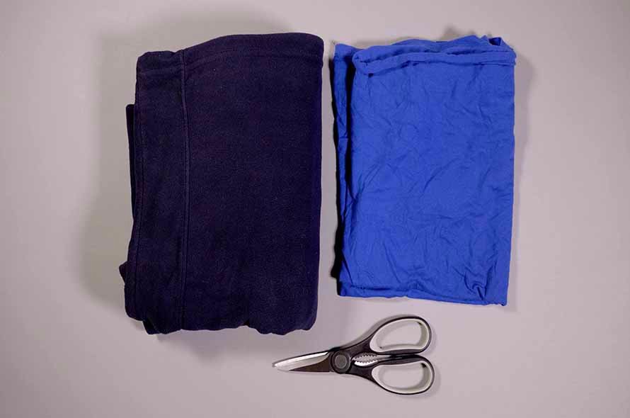 Jumpers and a pair of scissors 